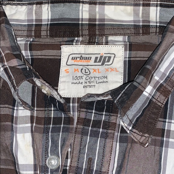 Shirt for a man - Picture 2 of 2